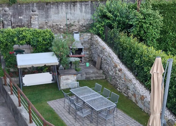 Giulia E Andrea Semesterbostad Bellano